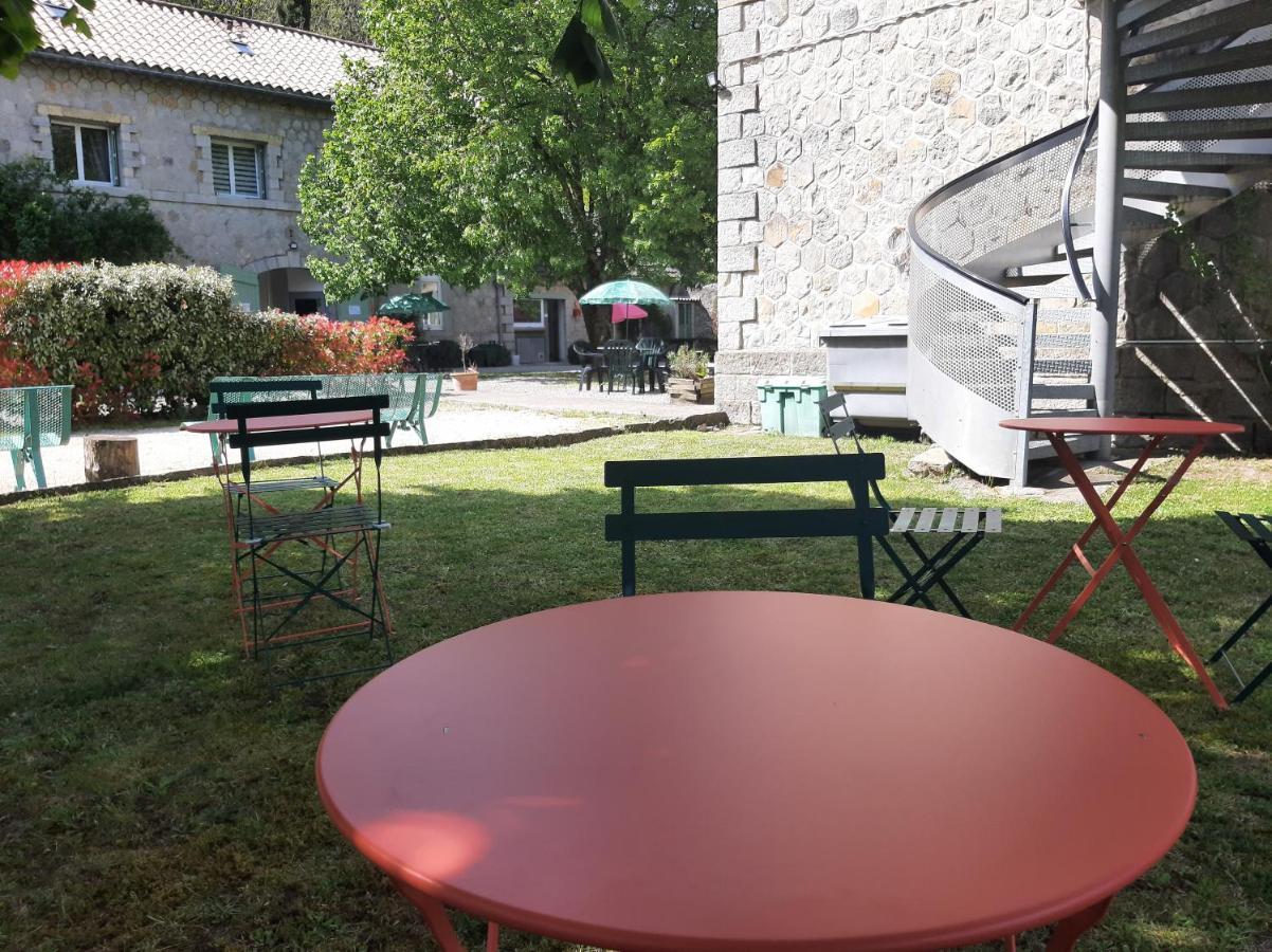 Gite Le Colombier Alzon Екстер'єр фото